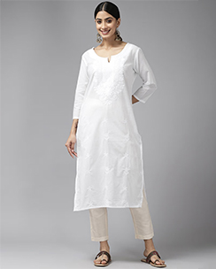 Yufta Women White Floral Chikankari Kurta