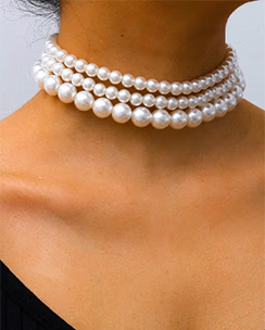 White Lies Statement Pearl Choker
